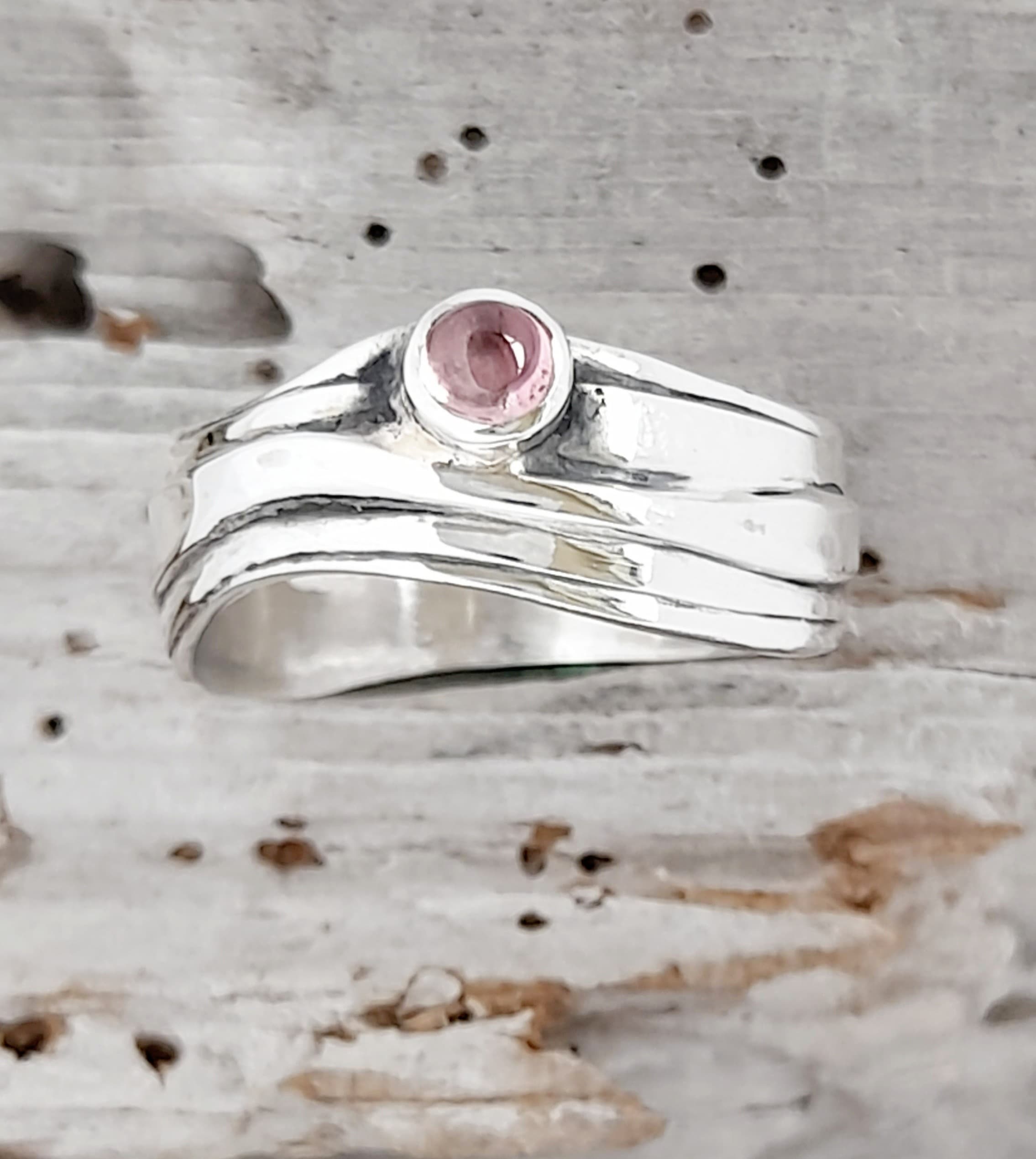 Narrow Wave Ring with Pink Tourmaline - Marion Miller Jewellery